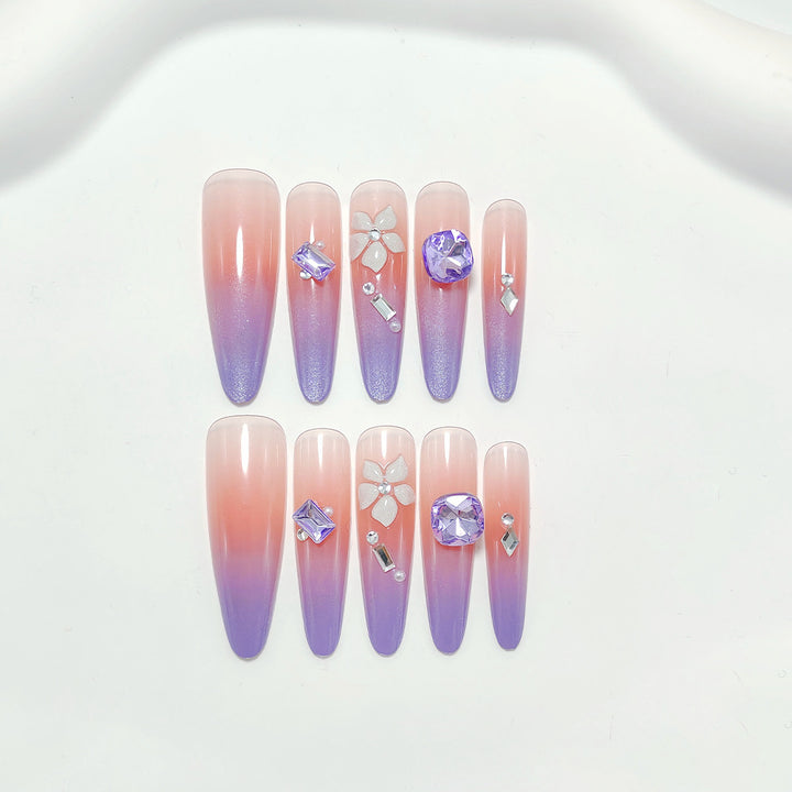 Creative Nail Art Set with Glitter and Flower Design Bowlift