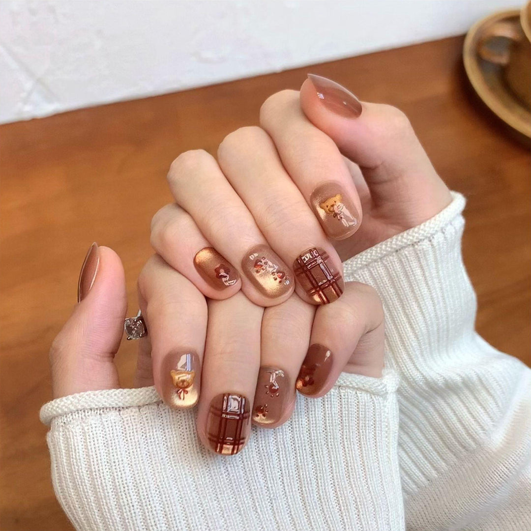 Decorative Press-On Nail Design Set Bowlift