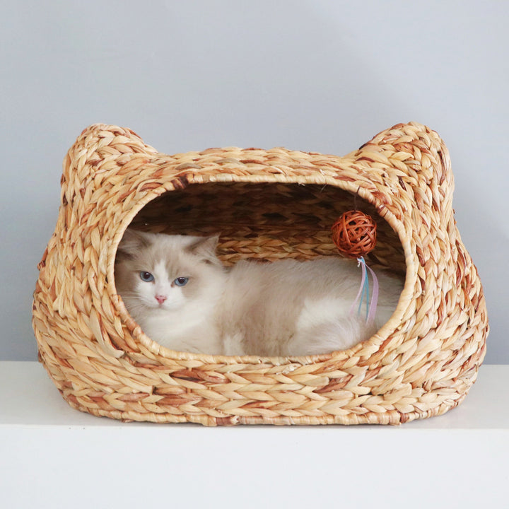 Cozy cat basket with ear design Bowlift