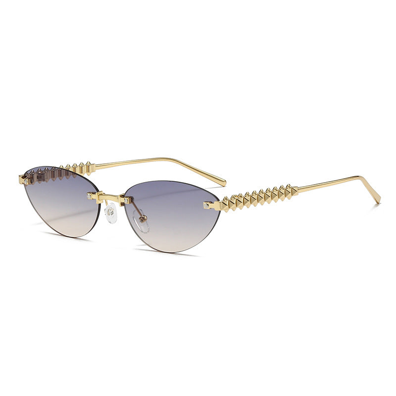 Women’s fashionable glasses with pointed accents Bowlift