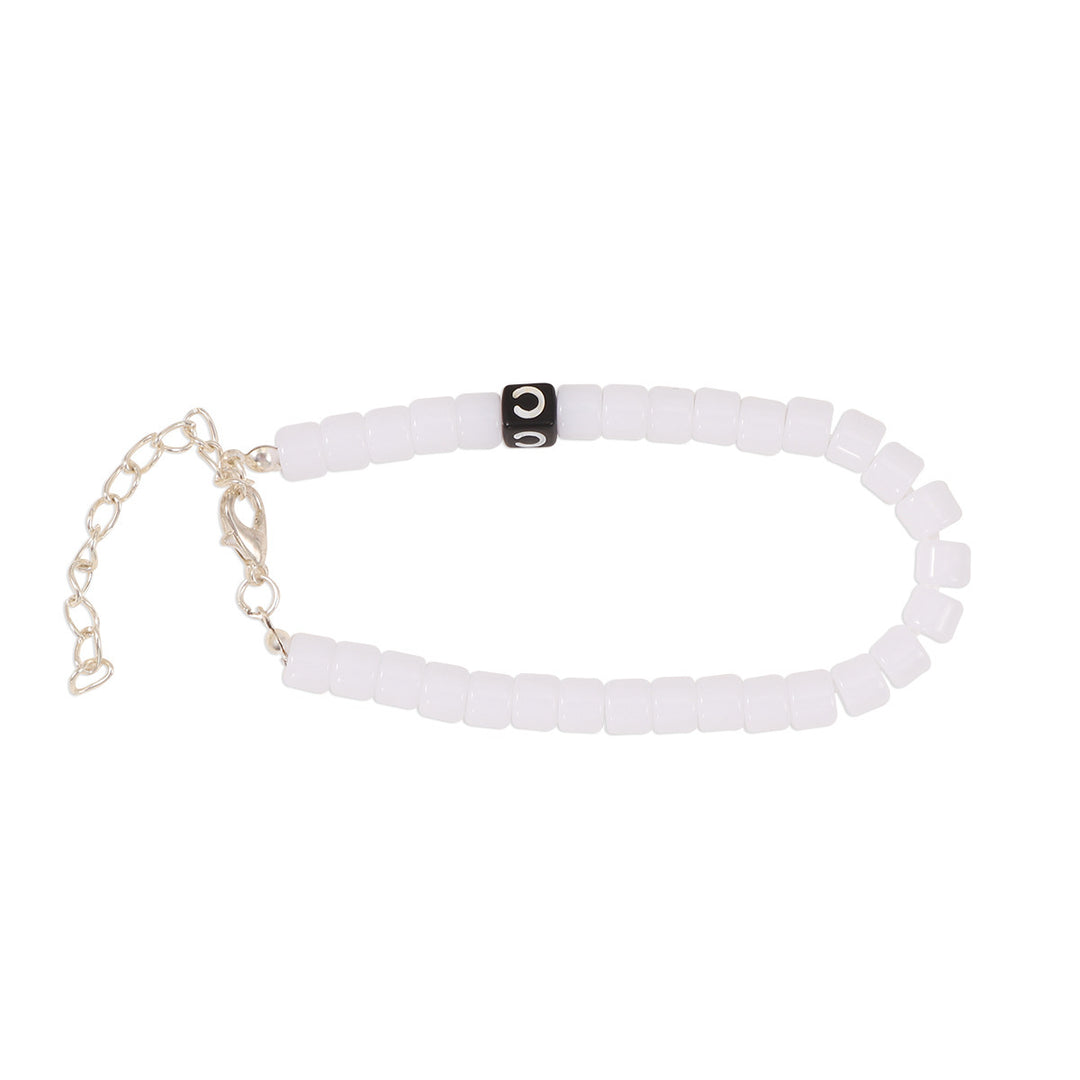 Beaded Eyewear Chain Bowlift