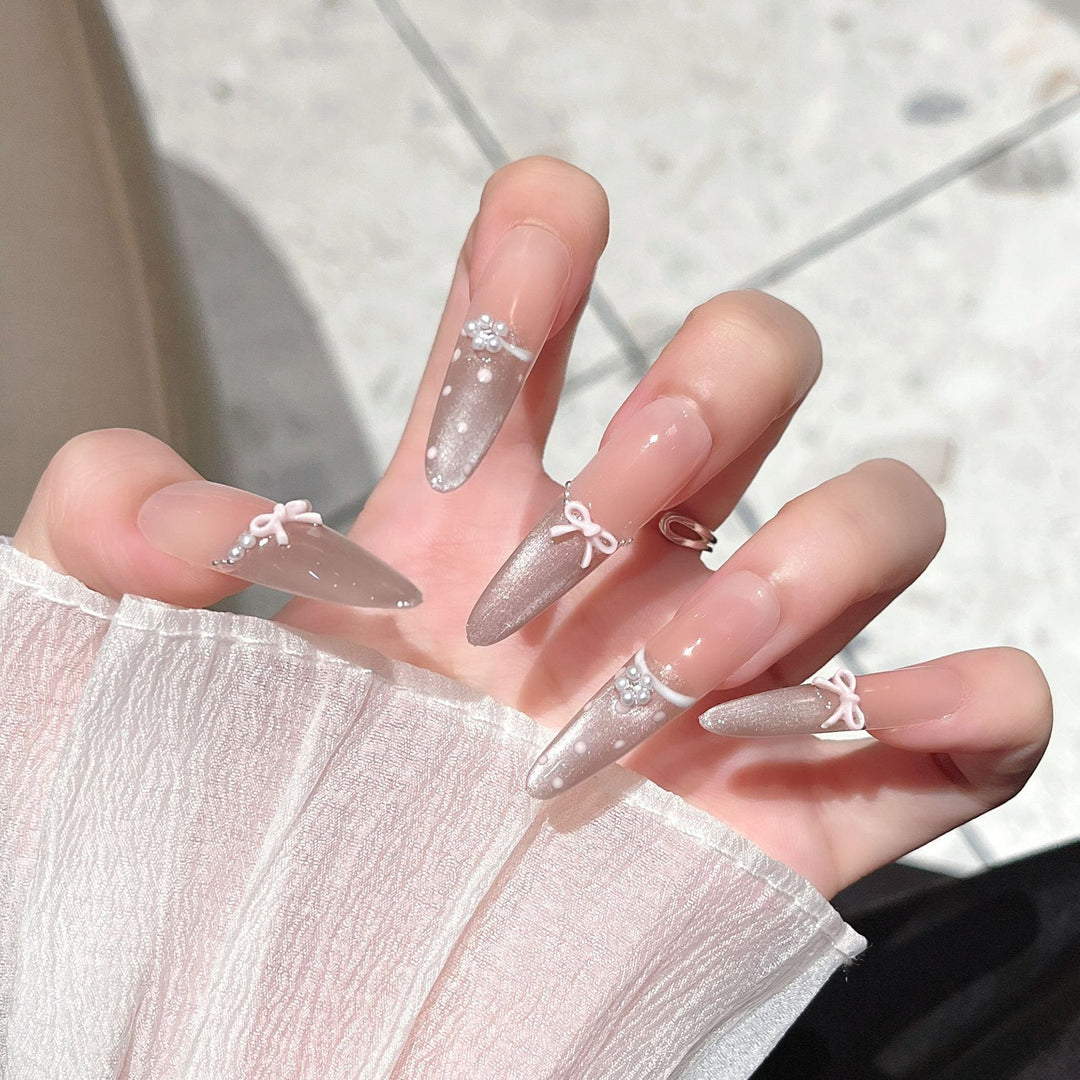Elegant Extended Stiletto Press-On Nail Set Bowlift
