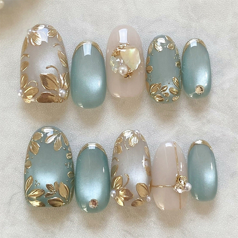 Decorative Press-On Nail Collection with Floral Accents Bowlift