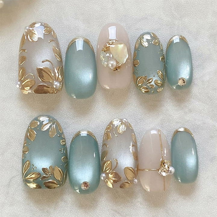Decorative Press-On Nail Collection with Floral Accents Bowlift