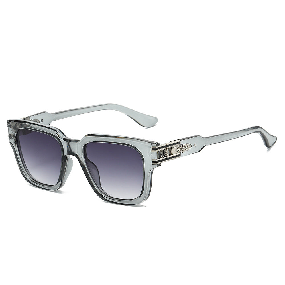Retro-Inspired Bold Frame Sunglasses Bowlift