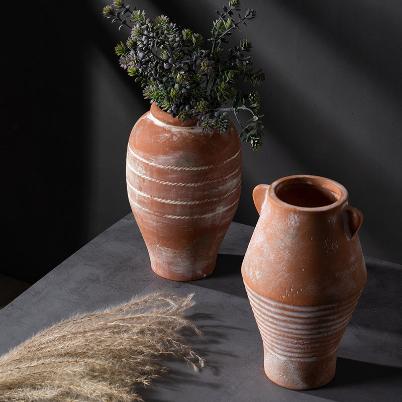 Rustic ceramic vases Bowlift