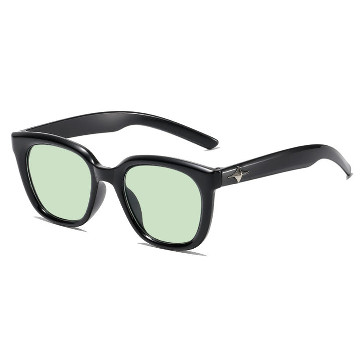 Fashionable Oversized Sunglasses Bowlift