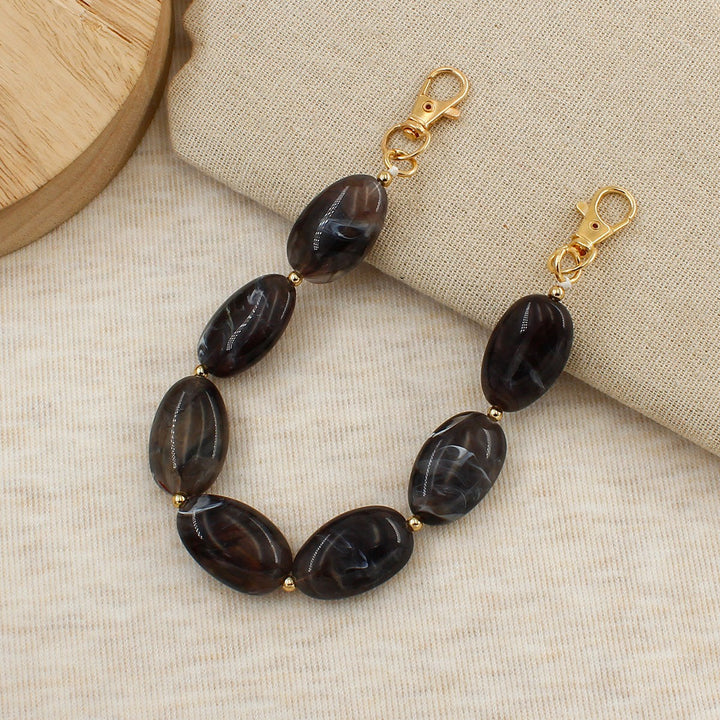 Elegant Beaded Eyewear Chain Bowlift