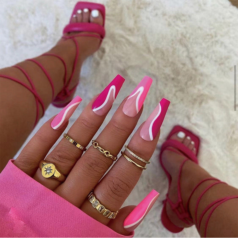 Trendy Nail Art Bowlift