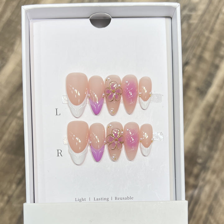 Artistic Floral Press-On Nail Set Bowlift