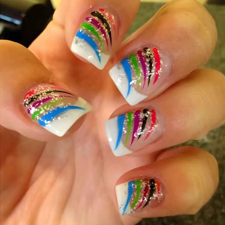 Stylish French Tip Nail Art Set Bowlift