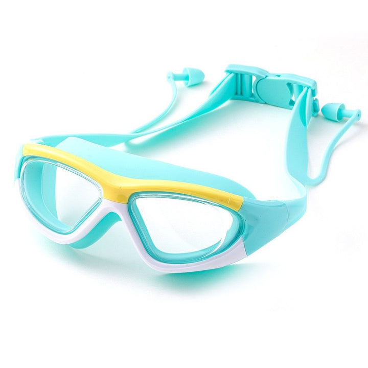 Swimming goggles with ergonomic design and clear vision Bowlift