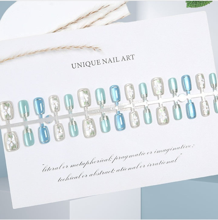 Detailed Floral Press-On Nail Art Set Bowlift
