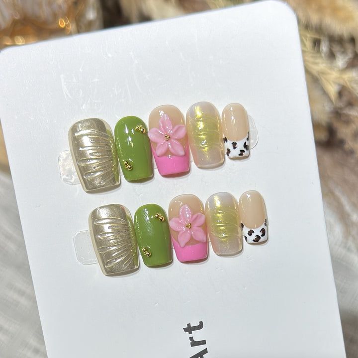 Designer Floral Acrylic Press-On Nail Set Bowlift