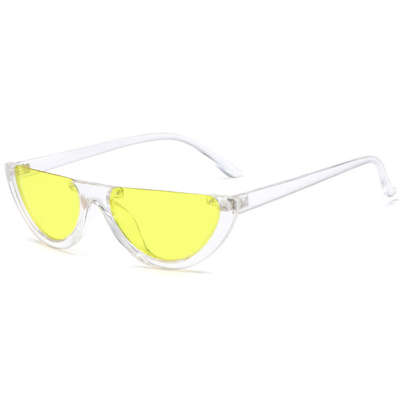 Women’s fashionable cat-eye sunglasses with transparent frame Bowlift