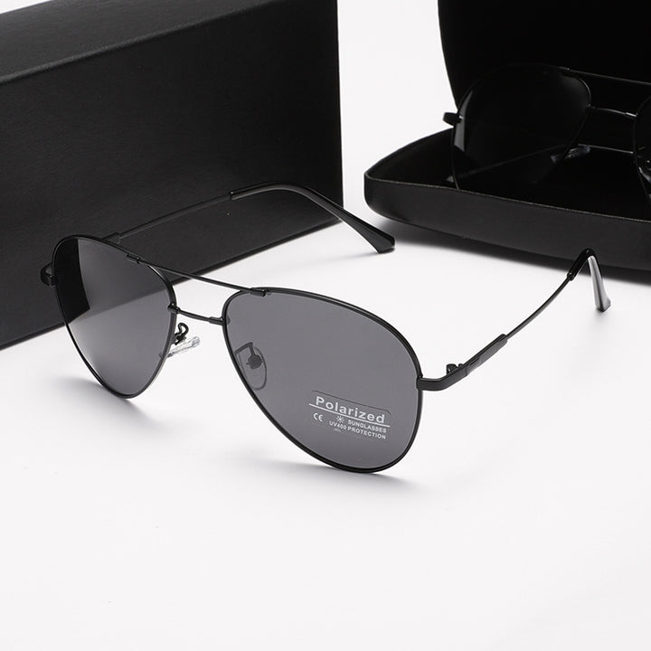 Men's polarized airplane sunglasses with ultra-light frame and UV protection Bowlift