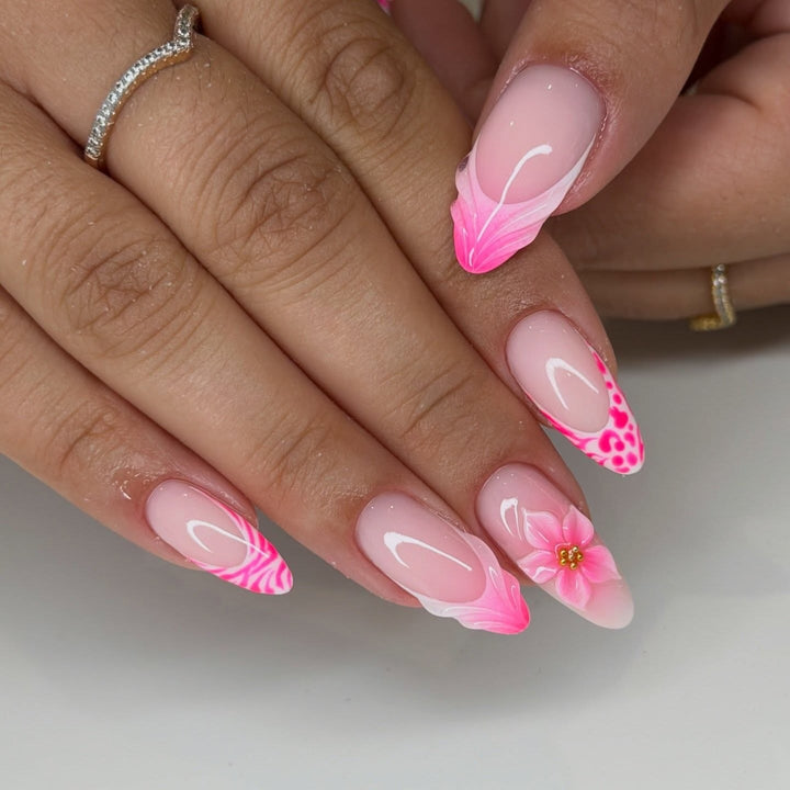 Artistic Floral-Designed Press-On Nails Bowlift