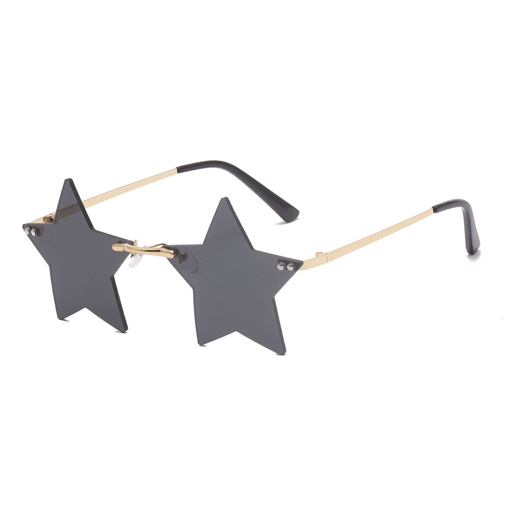 Women striking sunglasses with star-shaped frame and gradient lenses Bowlift