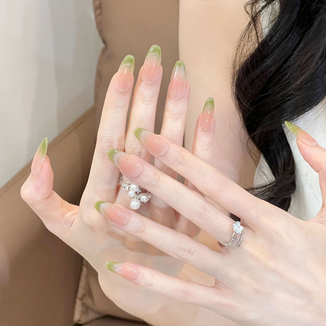 Elegantly Curved Ombre Press-On Nail Set Bowlift