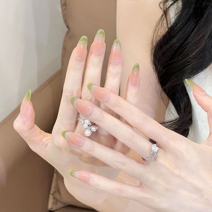 Elegantly Curved Ombre Press-On Nail Set Bowlift