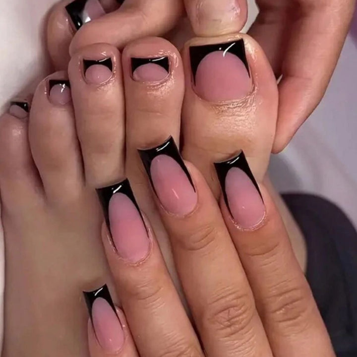 Artificial nail set with elegant tips and ombre effects Bowlift