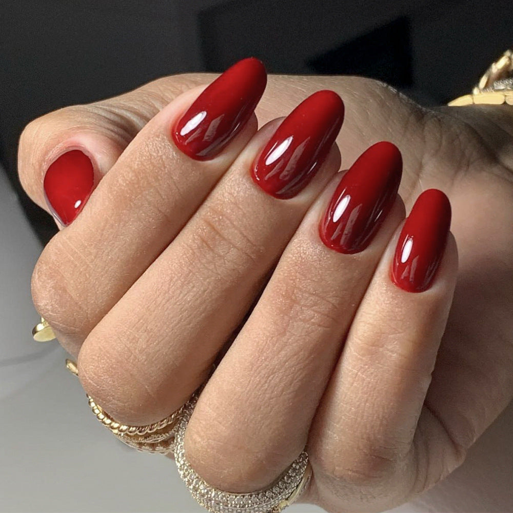 Elegant artificial nails with glossy surface Bowlift