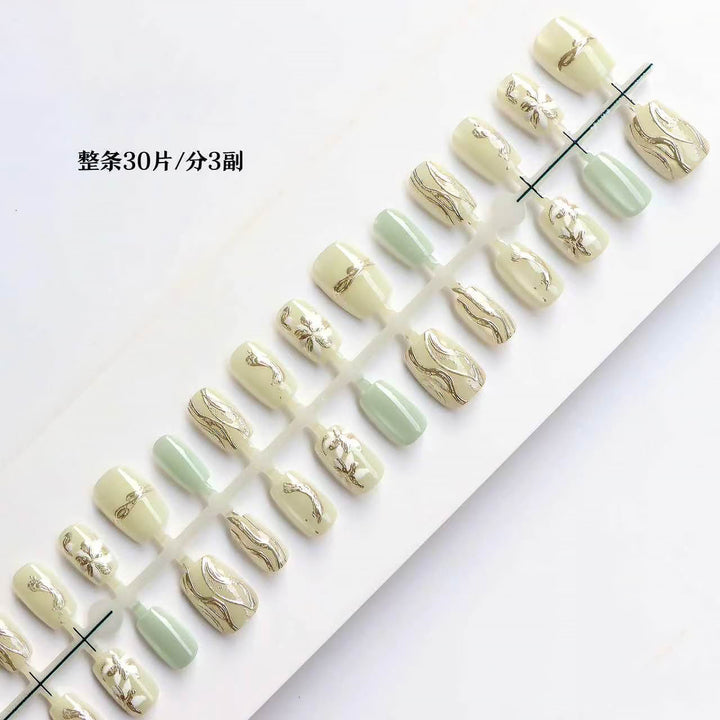 Elegant Decorative Press-On Nail Set Bowlift
