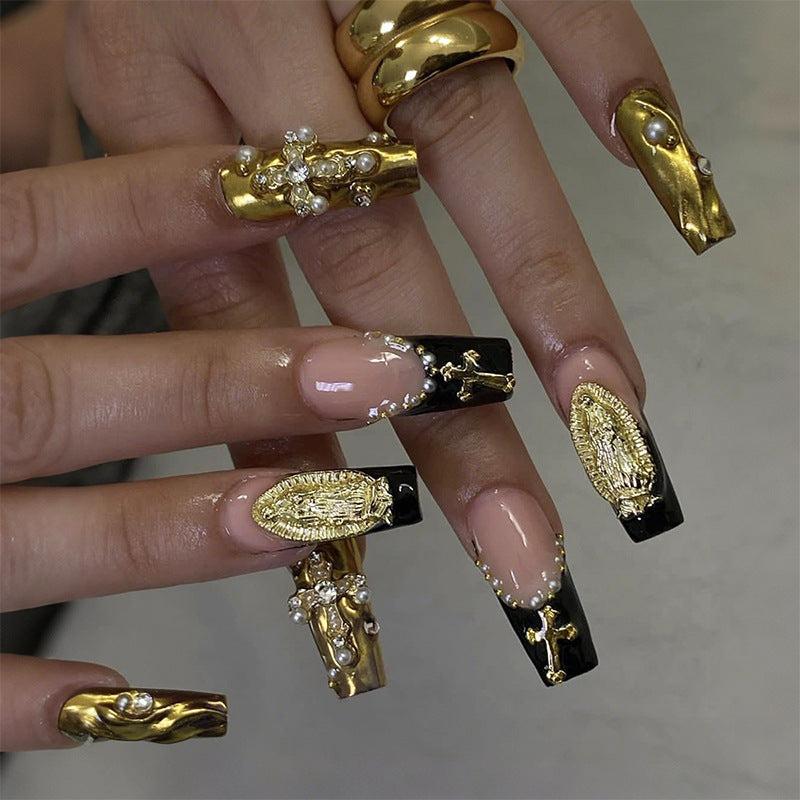 Artistic Press-On Nail Collection with Glamorous Gem Accents Bowlift