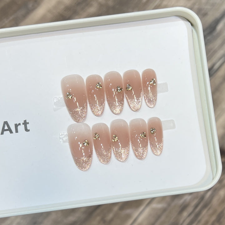Themed Press-On Nail Art Set with Hello Kitty Designs Bowlift