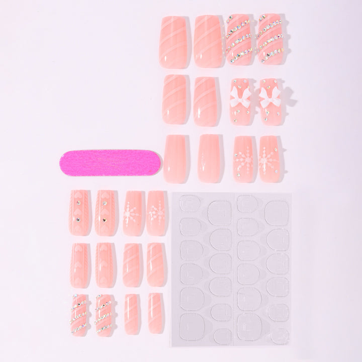 Art Nail Set with elaborate decorations Bowlift