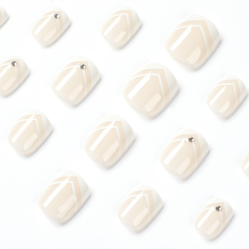 Artful Nail Art with Modern Design and Geometric Accents Bowlift