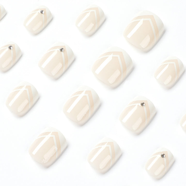 Artful Nail Art with Modern Design and Geometric Accents Bowlift