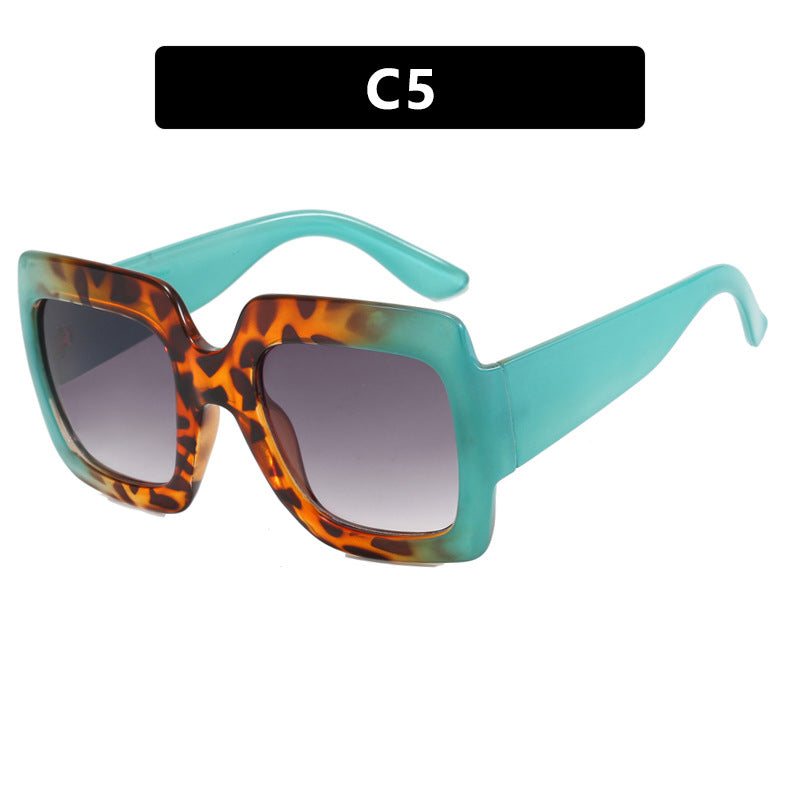 Women's oversized sunglasses with square frames and UV protection Bowlift