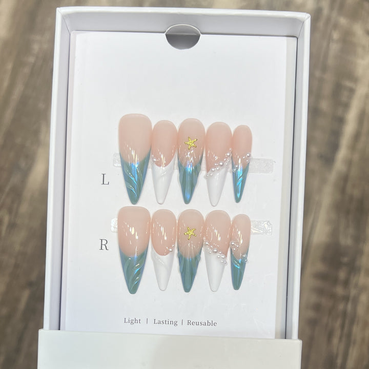 Floral and Polka Dot Press-On Nail Set Bowlift