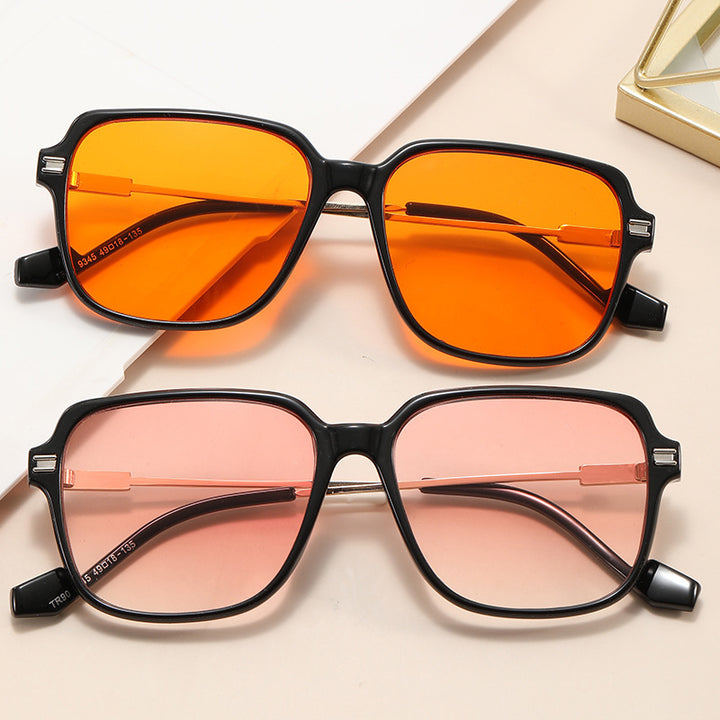 Women's fashionable oversized glasses in elegant design Bowlift