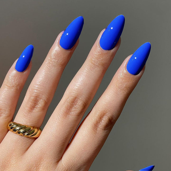 Sculpted Press-On Nail Tips Bowlift