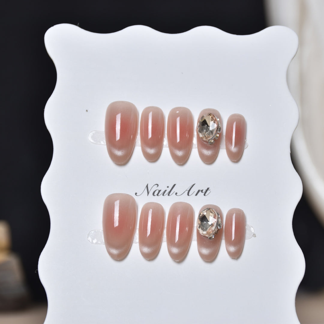 Elegant Crystal-Accented Press-On Nail Set Bowlift
