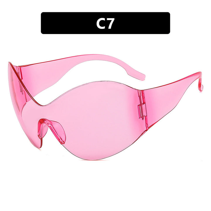 Women's visor-style sunglasses with innovative protection design Bowlift