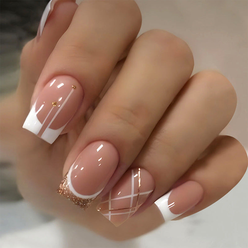 Elegant Nail Art Design Bowlift