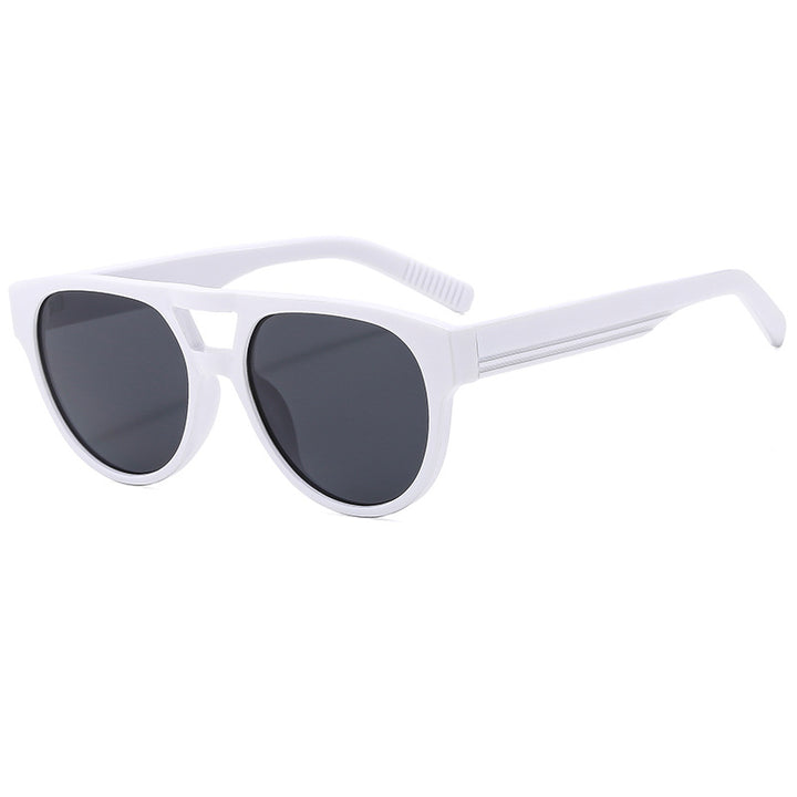 Ladies fashionable cat-eye sunglasses in elegant tortoise look Bowlift
