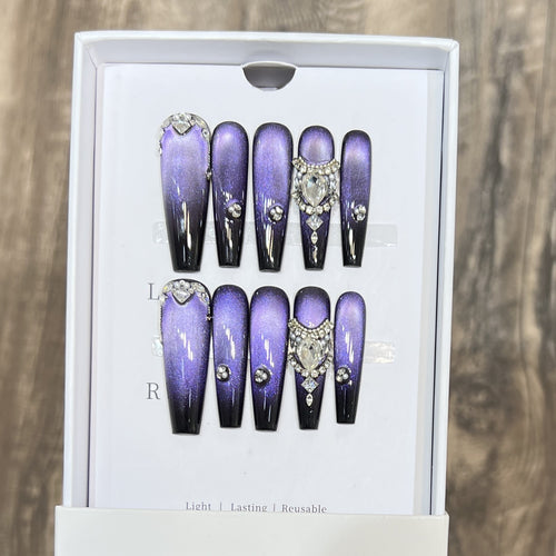 Decorative Press-On Nail Art Set with Gemstone Accents Bowlift