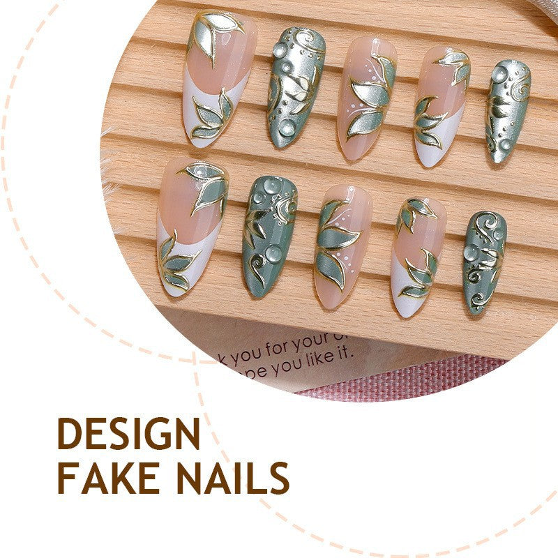 Artificial nail set with floral and glamorous accents Bowlift