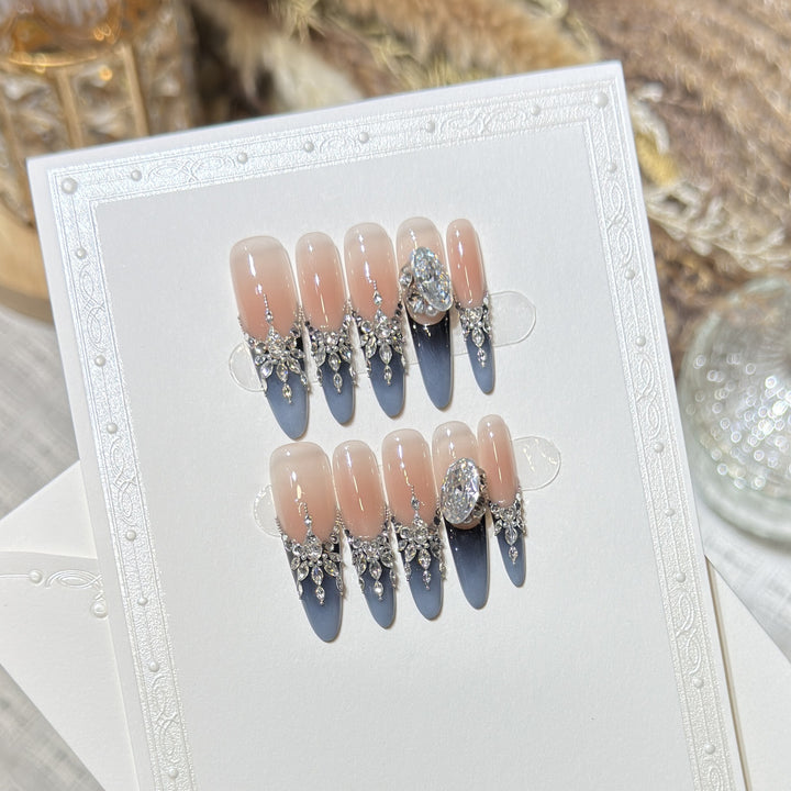 Nail Art Bowlift