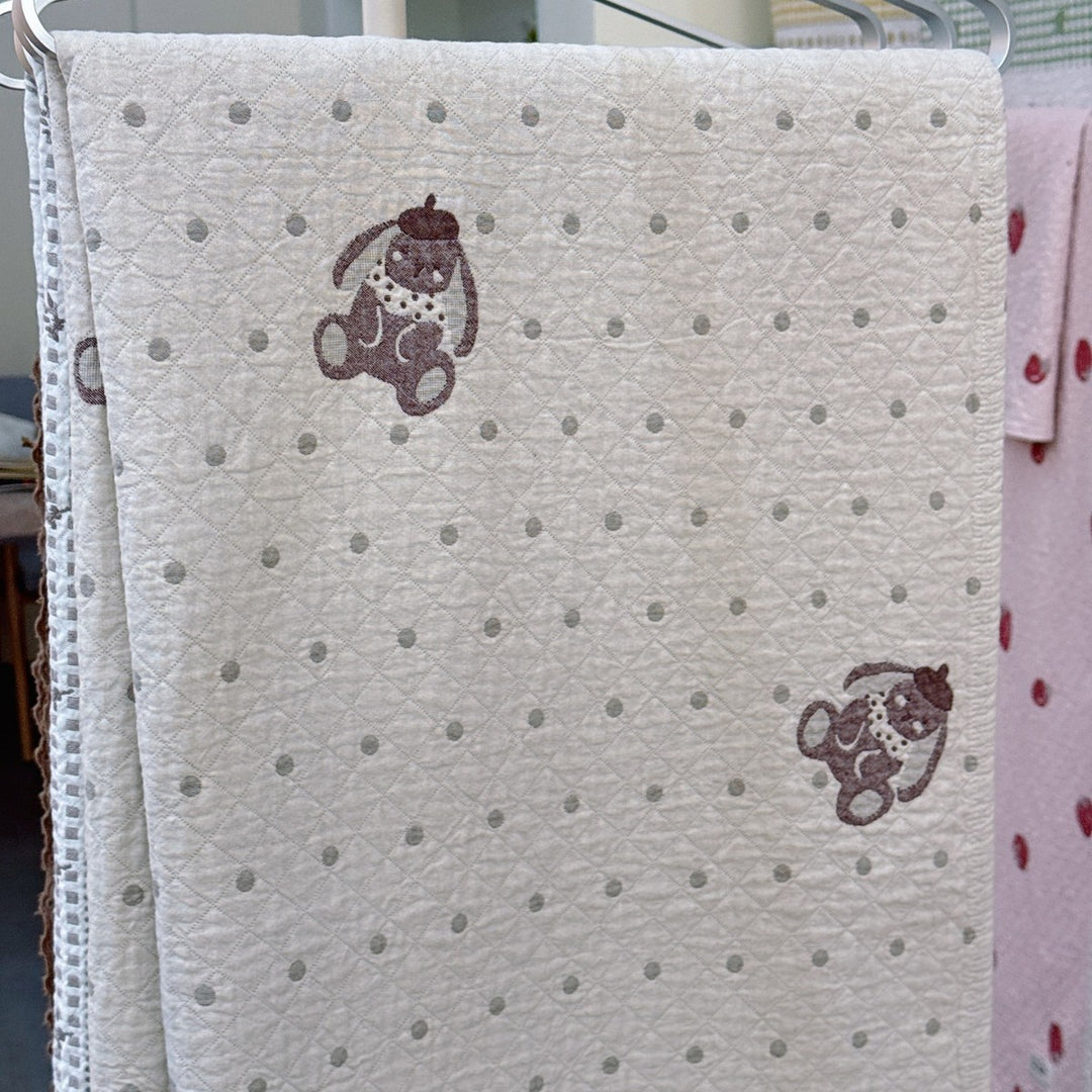 Ladies cuddly blanket with cute horse motif Bowlift