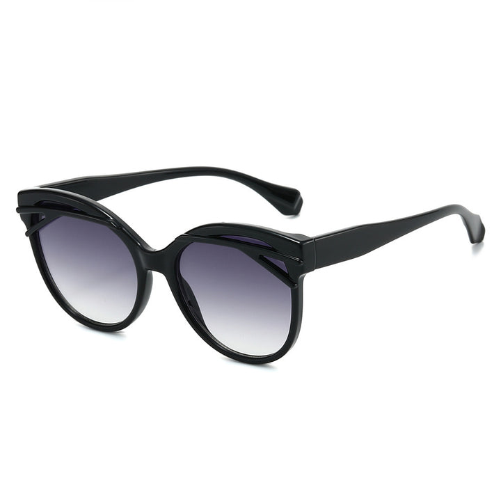 Chic Cat-Eye Sunglasses Bowlift
