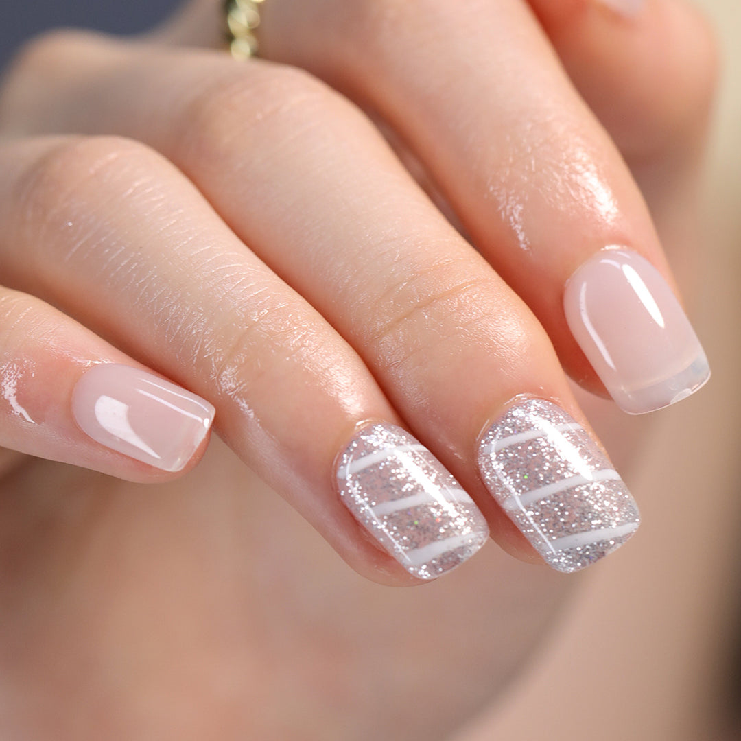 Artistic and sparkling nail designs Bowlift