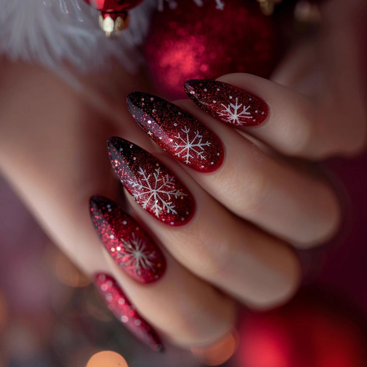 Artificial Nails in Modern Tribal Design Bowlift