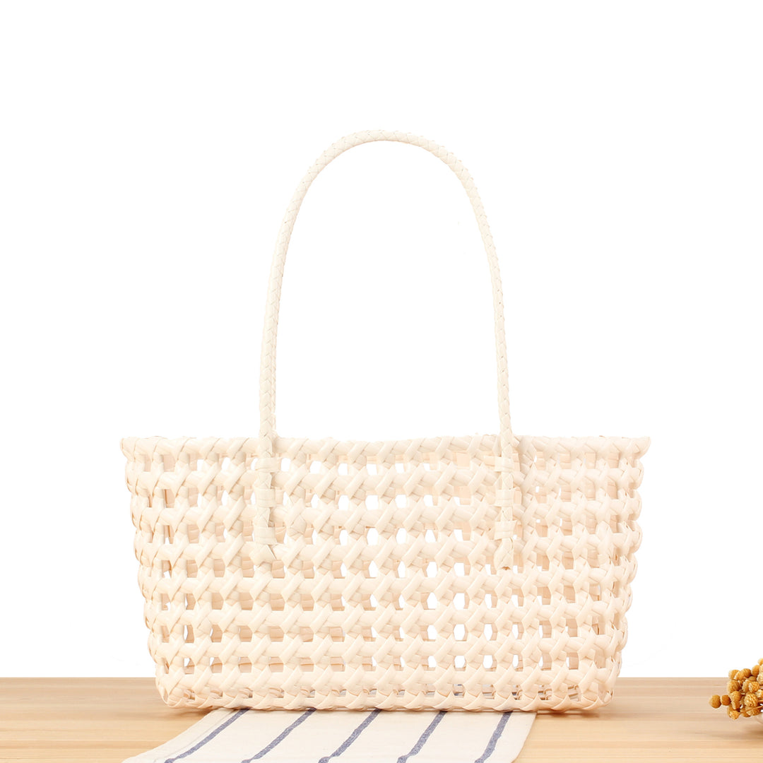 Stylish willow bag with modern grid design Bowlift