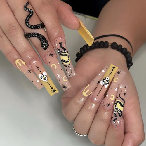 Creative artificial nails with unique patterns Bowlift