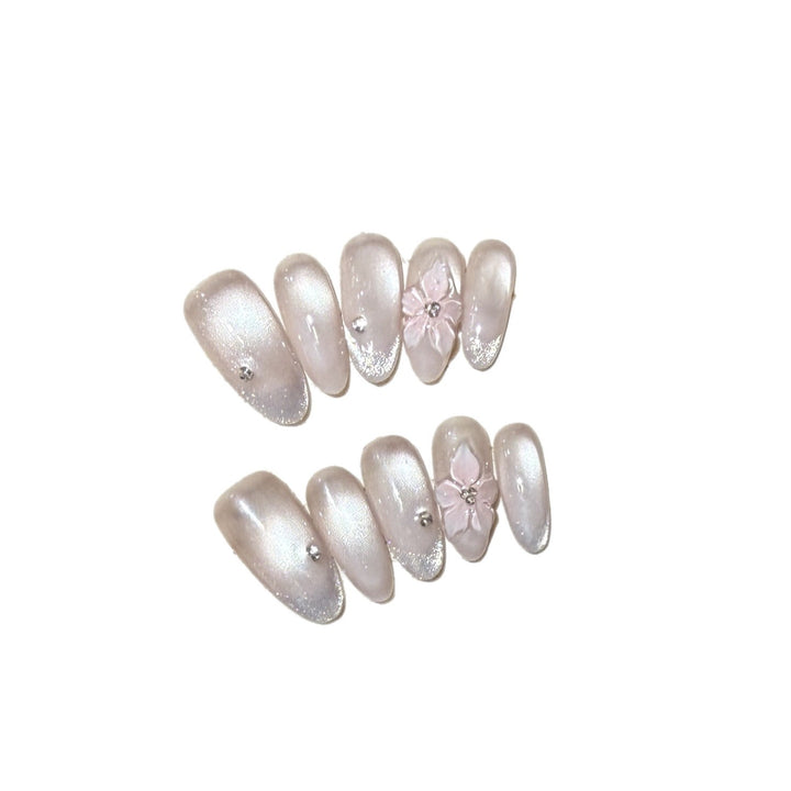 Elegant Floral Accented Press-On Nails Bowlift